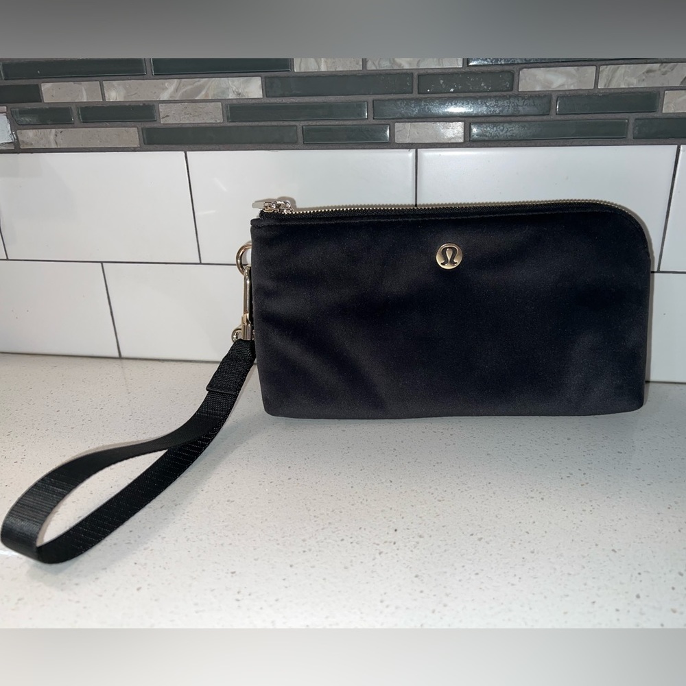 Lululemon Velour Curved Black Wristlet